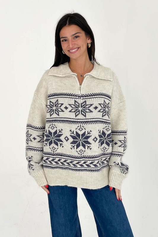 Warm Me Up Sweater in Cream/Navy